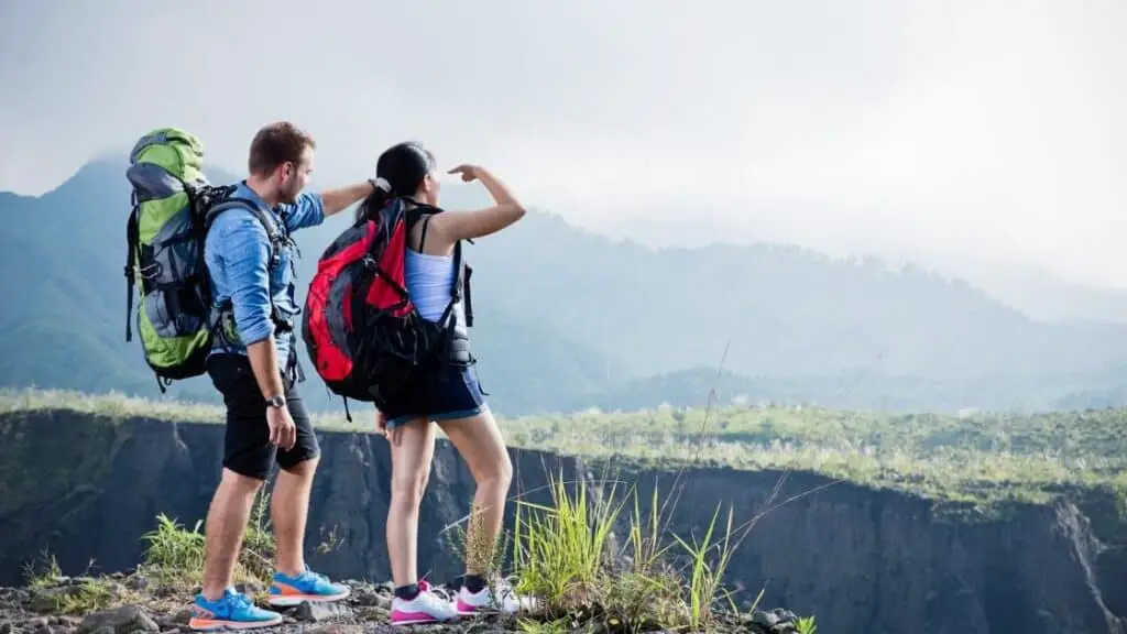 Traveling couple